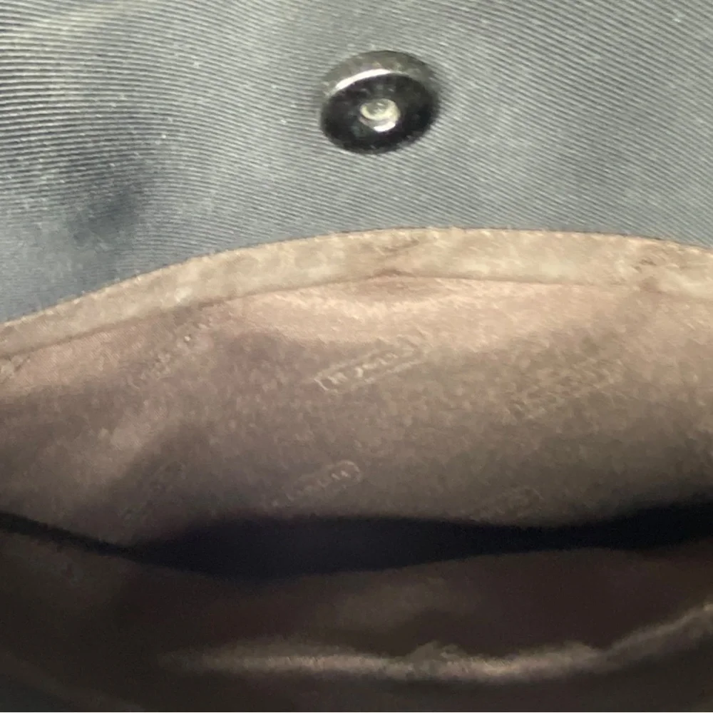 Rare Vintage Coach Handbag In Black - Picture 6 of 11